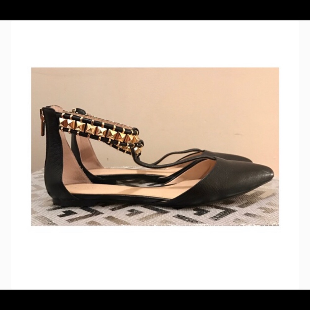 Banana Republic T-Strap Flat